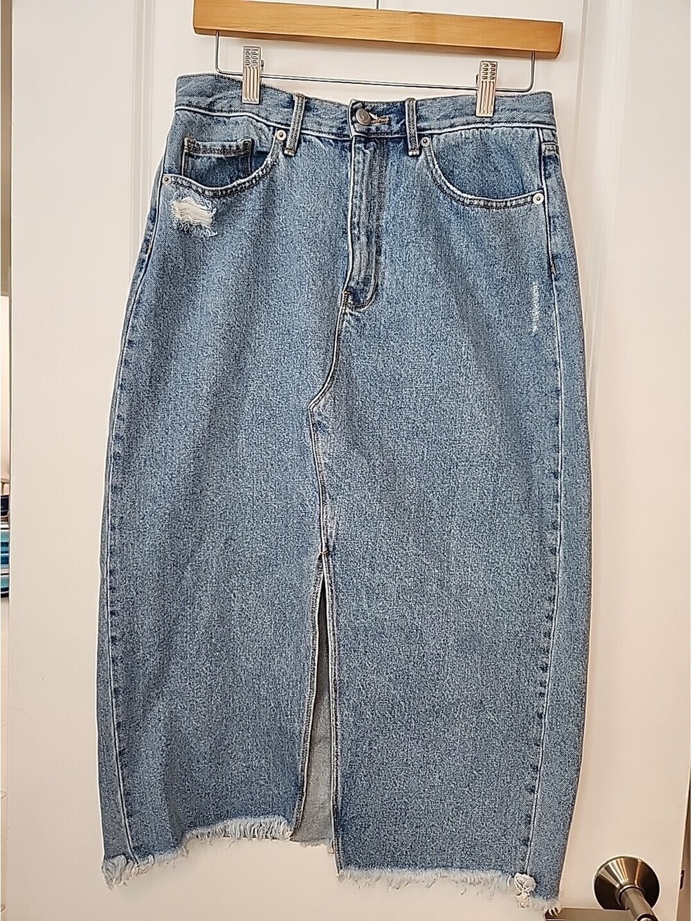 Juicy Couture Denim Skirt Womens Sz 29 Midi Blue Distressed Pockets Slit Raw Hem